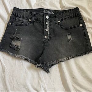 Wild fable high rise short